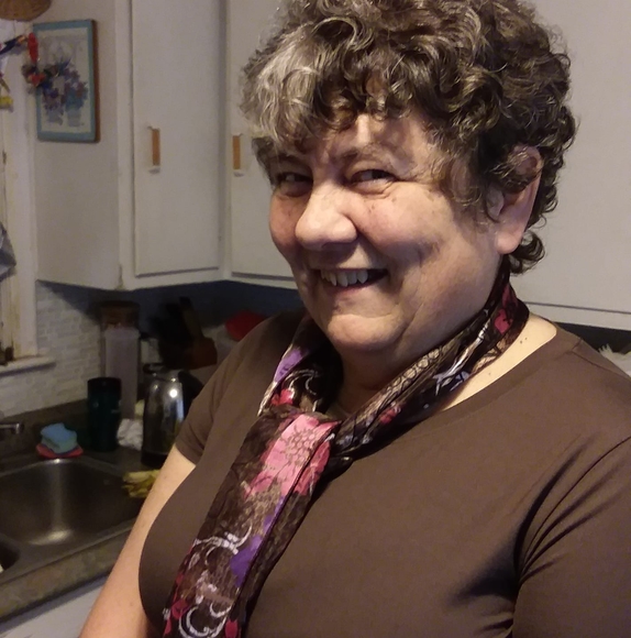 Meet your Posher, Cheryl - Picture 1 of 1